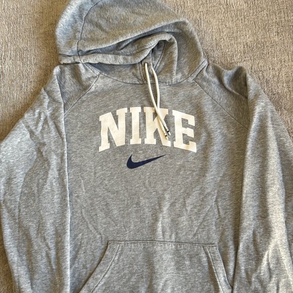 Nike Grey sweatshirt - Picture 2 of 3